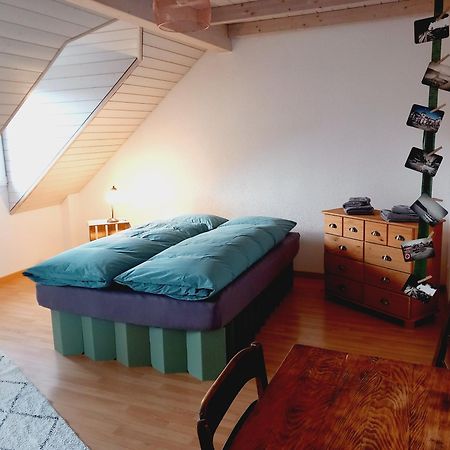 Ferienwohnung Gemuetliches Zimmer In Muntelier Nahe Am See Exterior foto