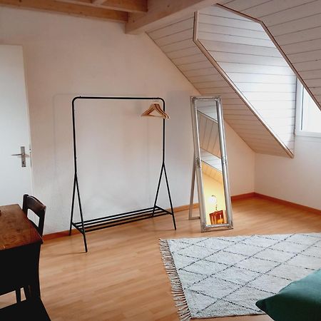 Ferienwohnung Gemuetliches Zimmer In Muntelier Nahe Am See Exterior foto