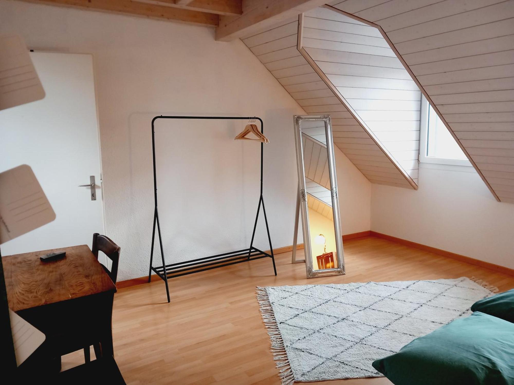 Ferienwohnung Gemuetliches Zimmer In Muntelier Nahe Am See Exterior foto