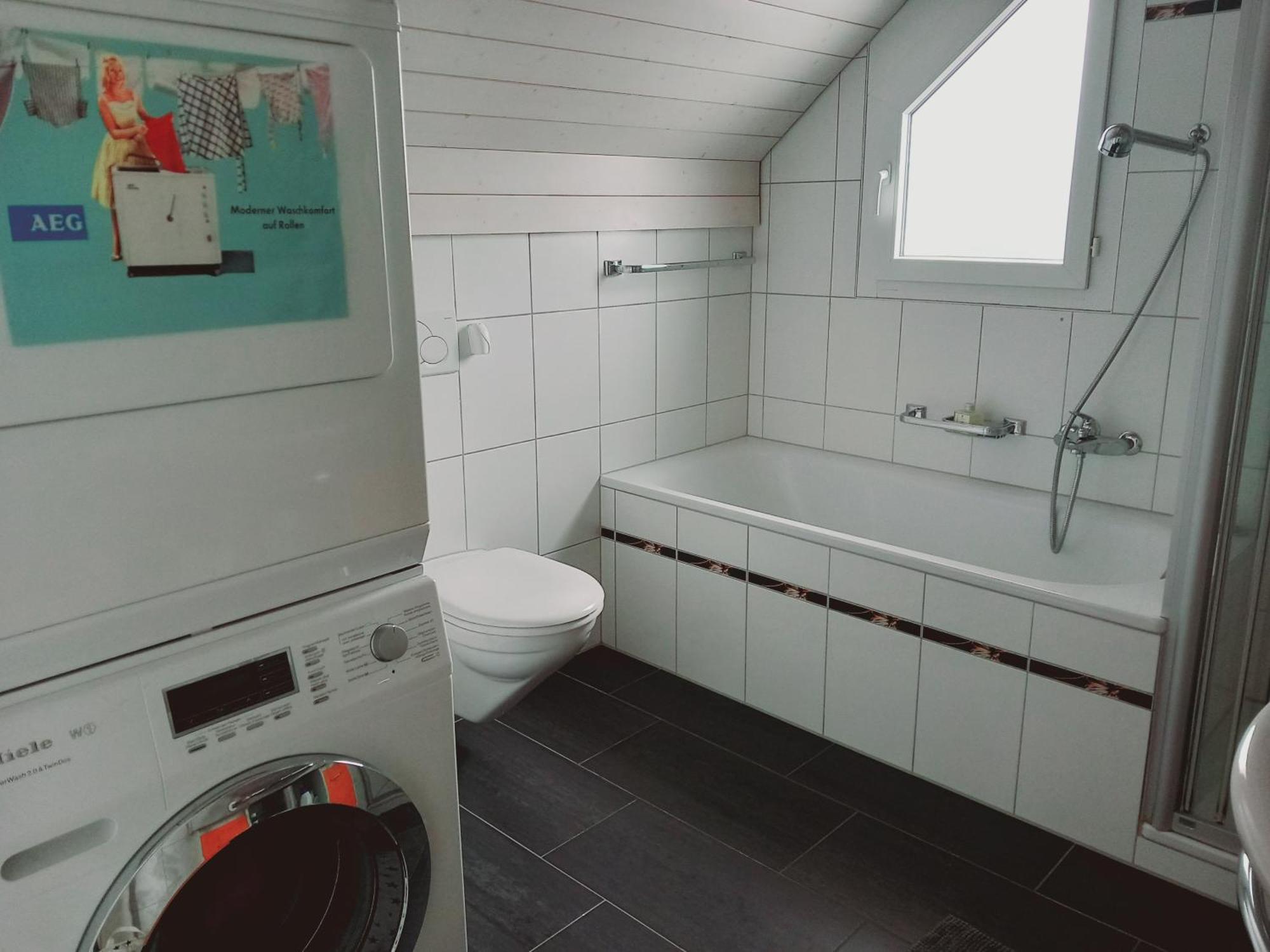 Ferienwohnung Gemuetliches Zimmer In Muntelier Nahe Am See Exterior foto